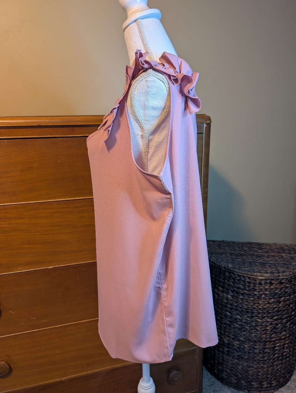 NWT Zenana Ruffled Sleeveless Dusty Rose Blouse SZ 2X - Picture 9 of 13